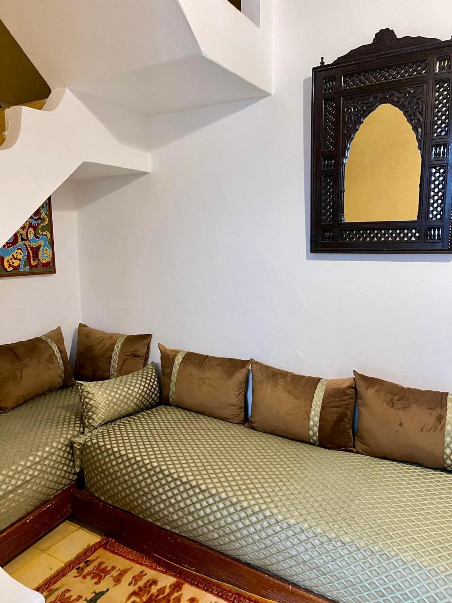 Riad Oasis D'อซิลาห์ ภายนอก รูปภาพ