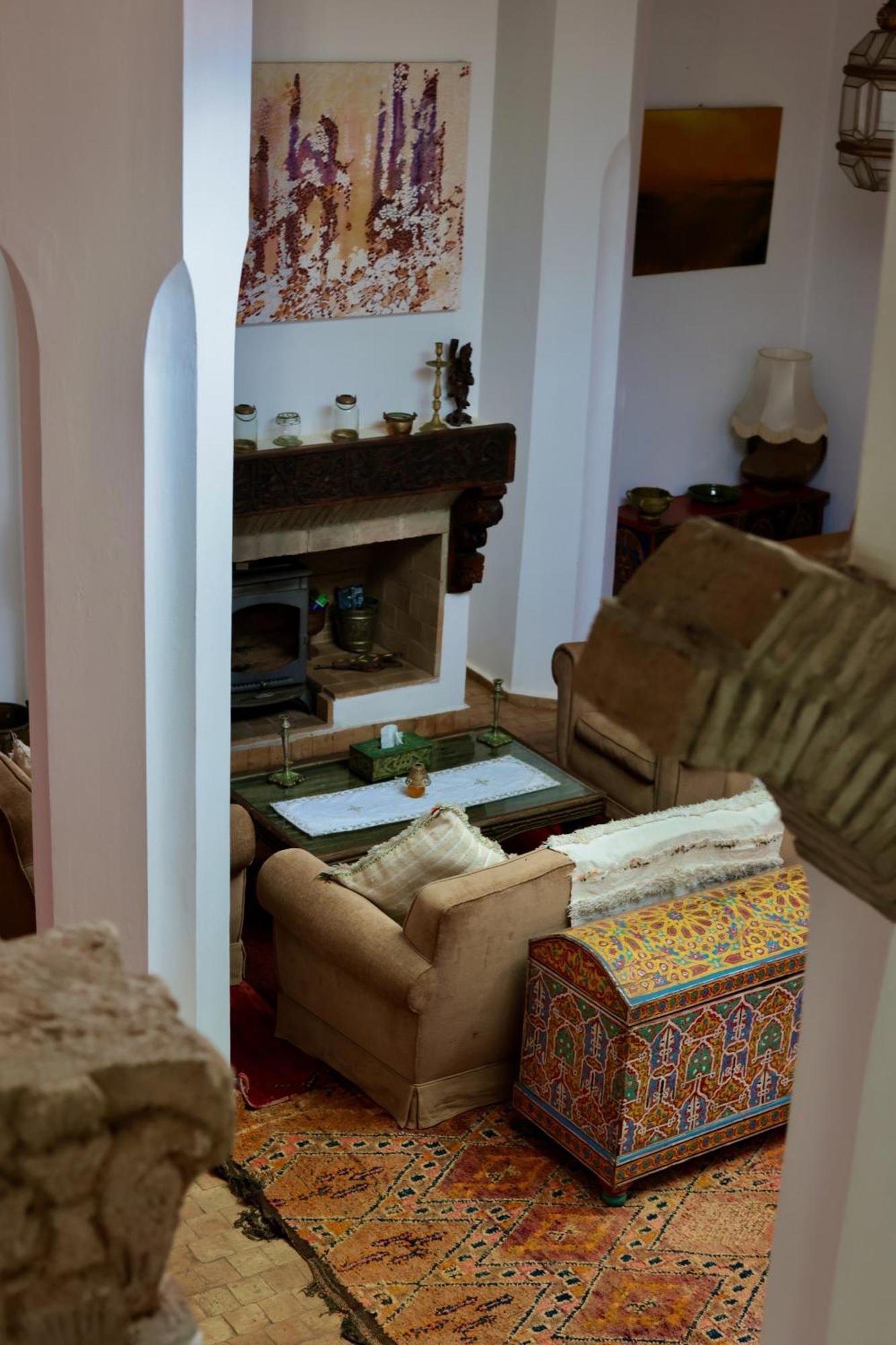 Riad Oasis D'อซิลาห์ ภายนอก รูปภาพ
